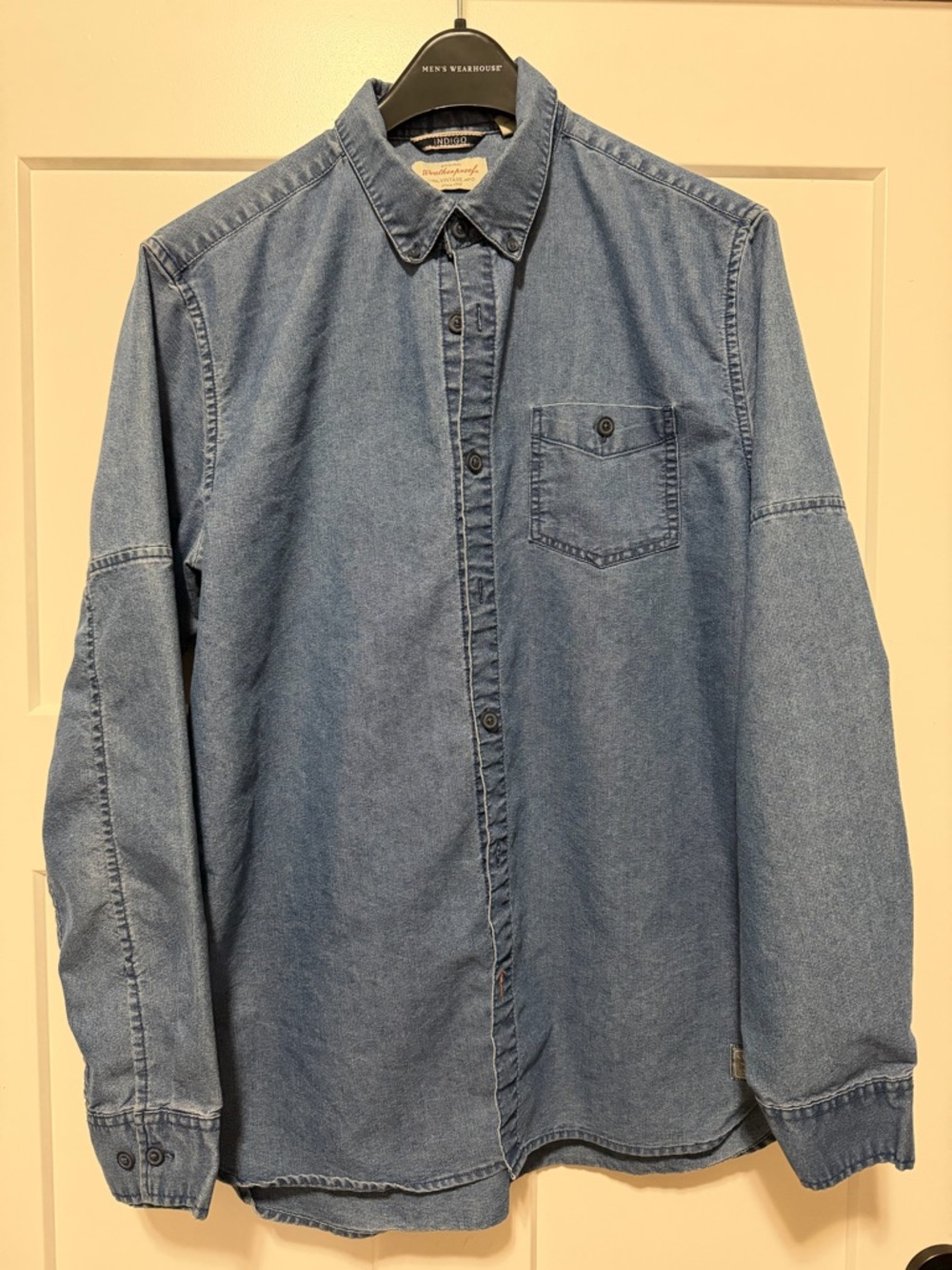 Original Weatherproof Vintage Men’s button up indigo shirt. Cotton blend. Size M